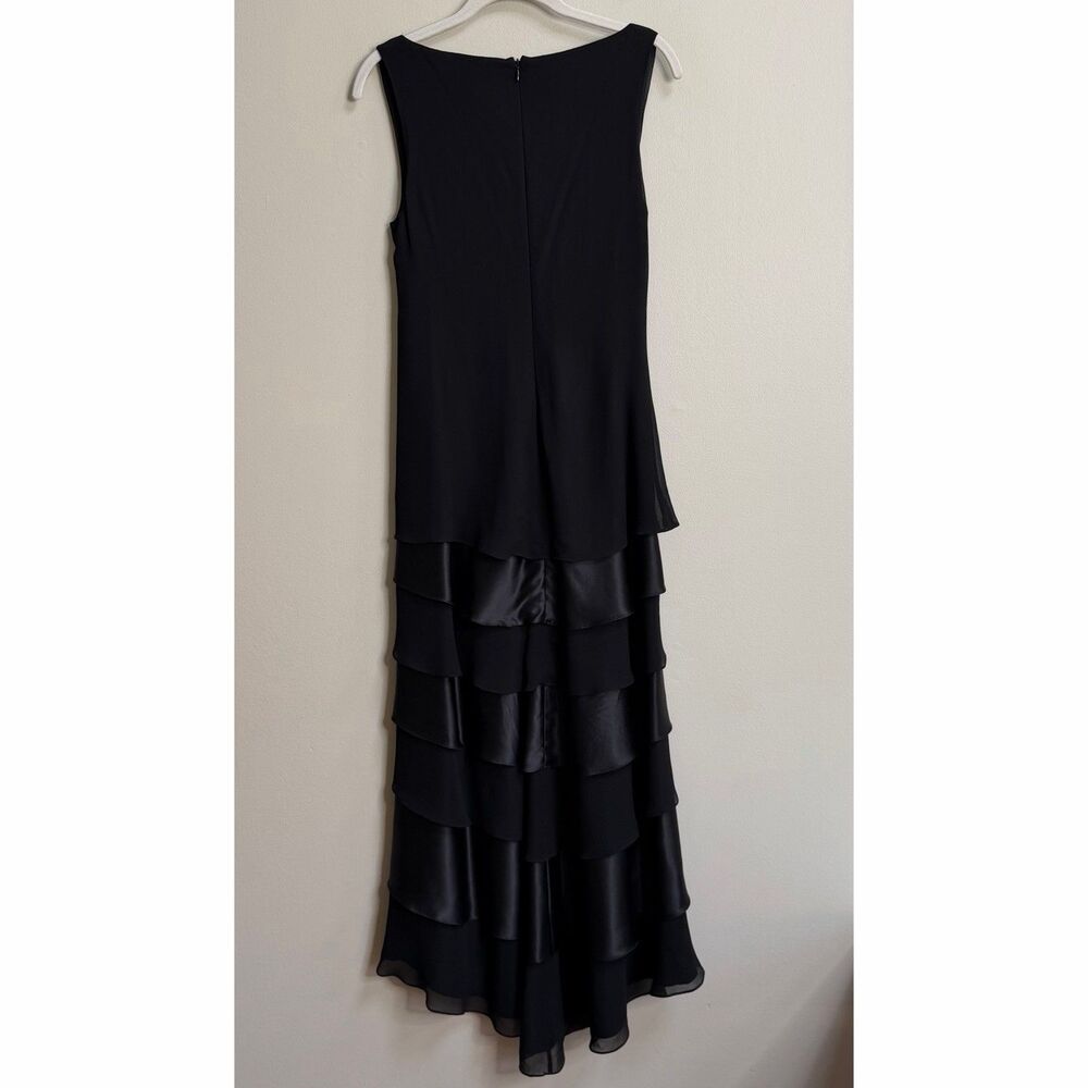 Tadashi Shoji Black Sleeveless Surplice Tiered Layers Silk Formal Gown Size 8 - Picture 6 of 16